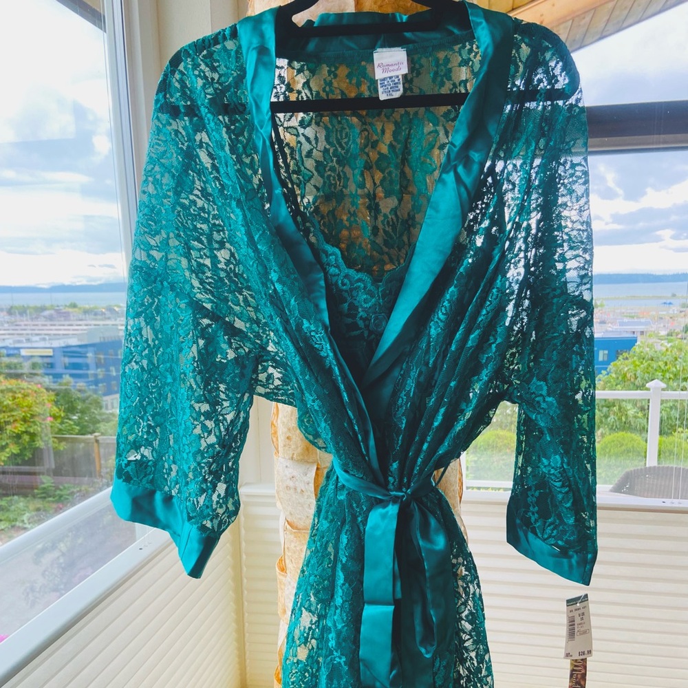 Vintage DEADSTOCK voluptuous 80s/90s Emerald Two piece Lingere Usa Made XXL